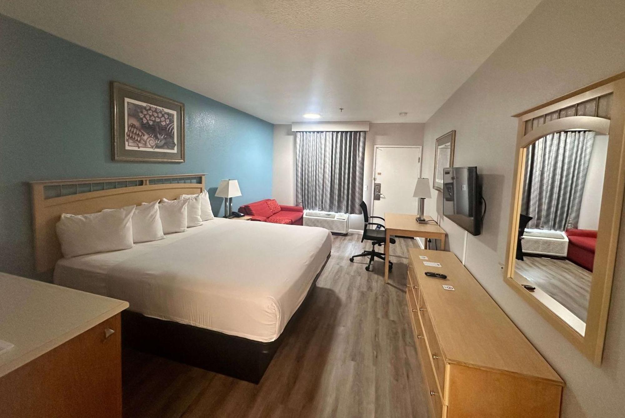 Days Inn By Wyndham Rocklin/Sacramento Exterior photo