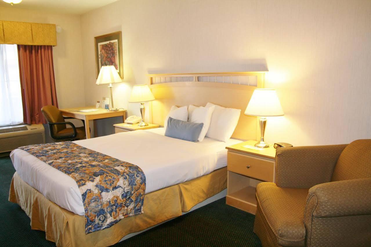 Days Inn By Wyndham Rocklin/Sacramento Exterior photo